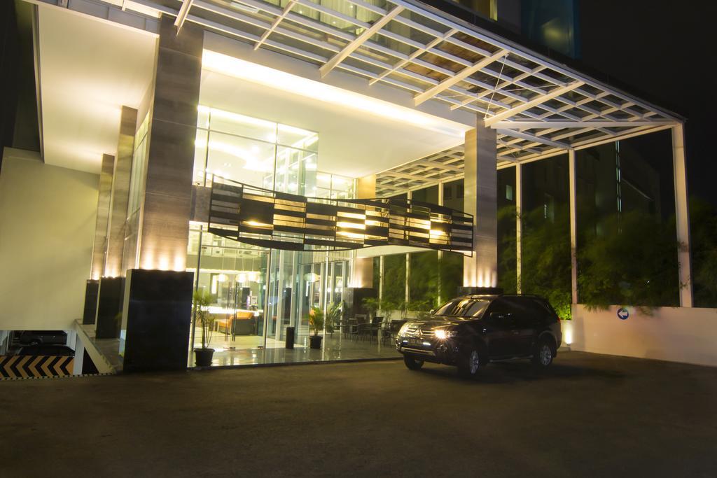 Hotel 88 Kopo Bandung By Wh מראה חיצוני תמונה